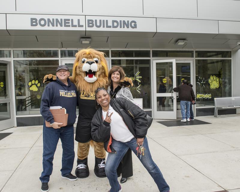 Roary in Bonnel